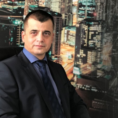 Lustyik János